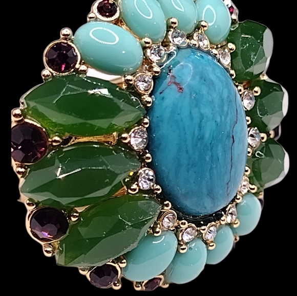 Large multi stone ring size 7 Gold Tone - Picture 3 of 13